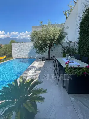 Super Dupleks 3+1+2+pishine ne shitje tek Residenza Kodra e Diellit (I