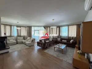 Apartament 3+1+2 me qera tek komuna e parisit prane kompleksit Kika (I