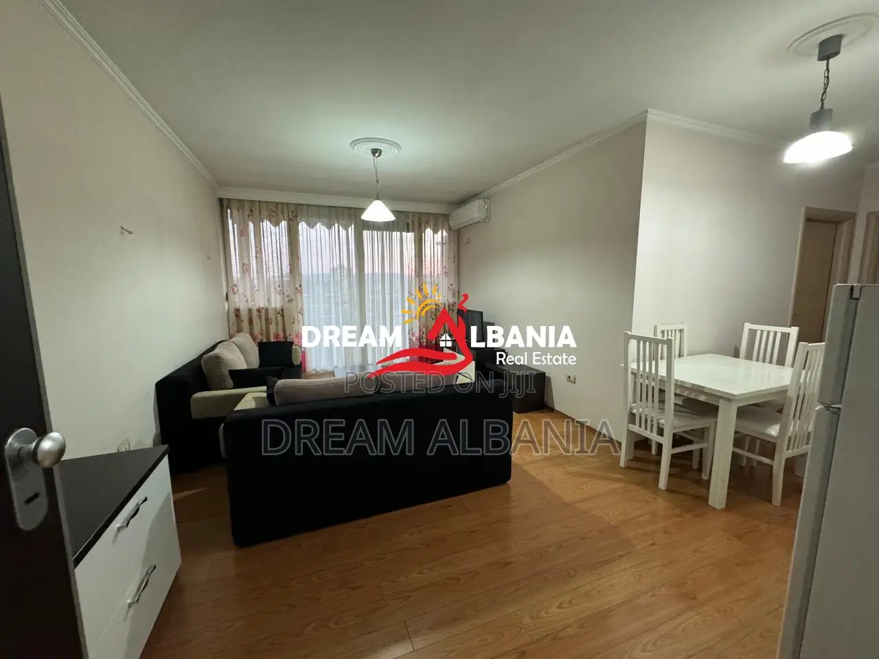 Jepet me Qera Apartament 1+1 Tek 21 Dhjetori,prane Hotel Mondial (ID 4