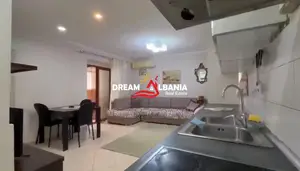 Jepet me Qera Apartament 2+1 Xhamllik (ID 4229618 )