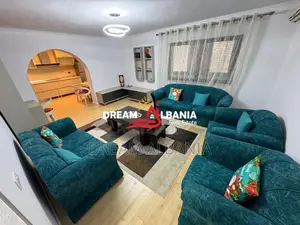 Apartament 2+1 ne Shitje tek Rruga e Elbasanit prane Shkolles se Balet