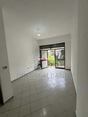 Zyre me qera ne Rrugen Sulejman Pasha, prane “Ish Cirkut” – Tirane (ID
