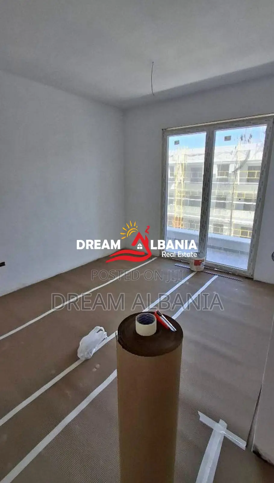 Apartament 1+1+Post Parkimi Ne Shitje Te Univers City ne faze perfundi