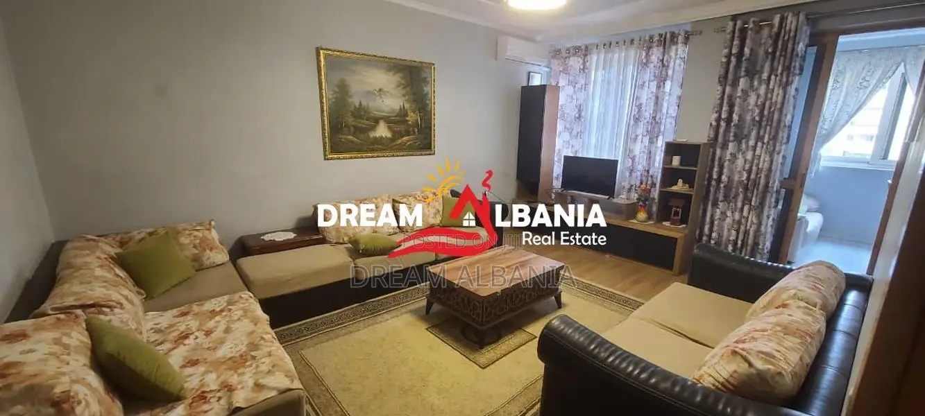 Apartament 3+1+2WC+2Ballkone me Qera ne Don Bosko, Prane Viva Market n