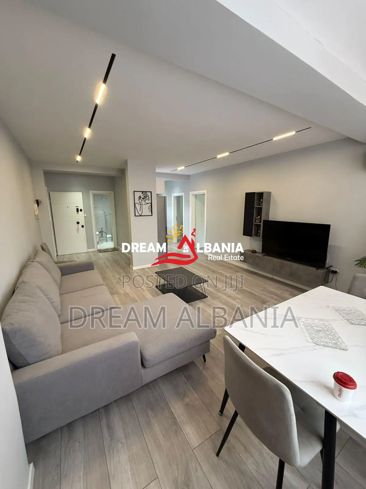 Shitet apartament 2+1 – Zona e 21 Dhjetorit, Prane Hotel Mondialit (ID