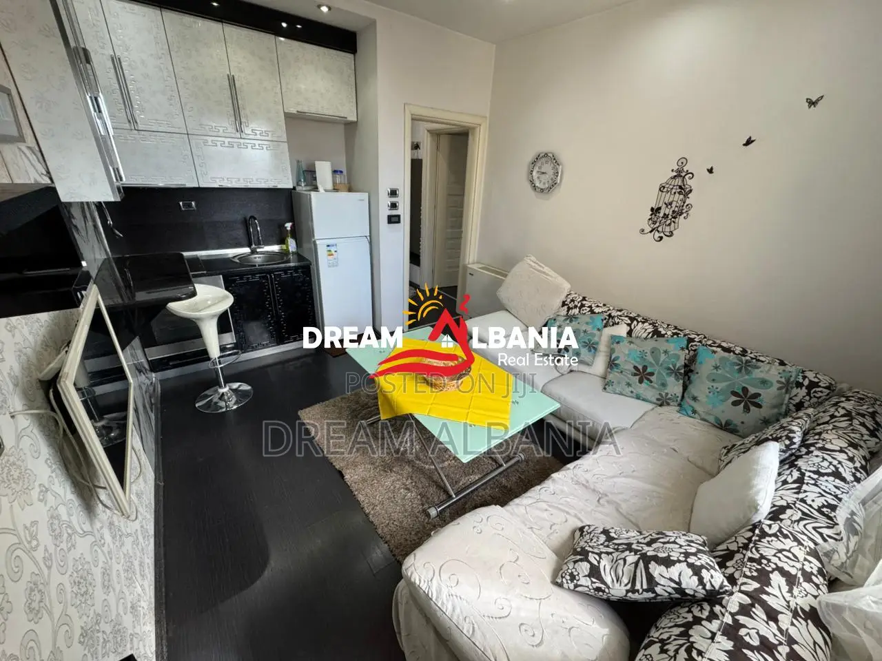 Shitet apartament 2+1 tek Rruga e Durresit (ID 4129493)