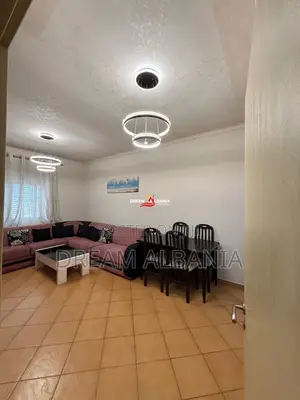 Apartament 1+1+Kuzhine e Vecuar ne Shitje tek Tregu i Ri Elektrik (ID 