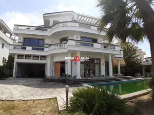 Vile ne shitje ne rrugen e Elbasanit prane vilave Gjermane ne Tirane (