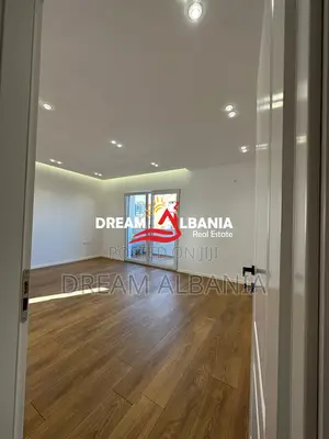 Apartament 2+1 ne Shitje, Mbrapa Fakultetit Te Shkencave te Natyres (I