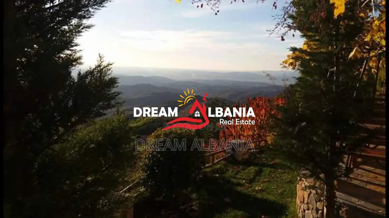 Shitet Truall ne Qender te Pikes Turistike GJINAR, Elbasan ID(4191045)