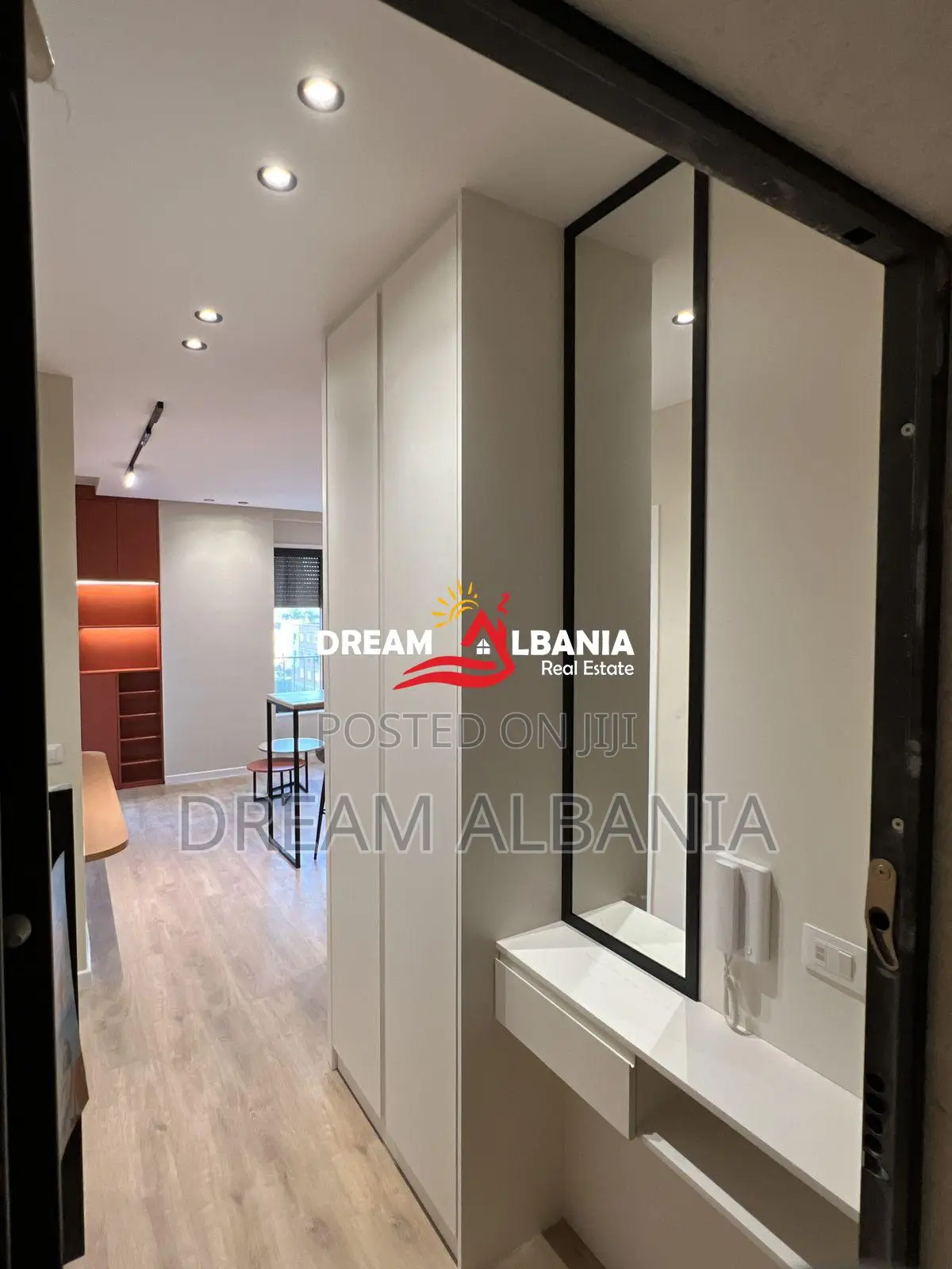 Apartament me qera 1+1 tek Bulevardi i Ri, Tirane (ID 42111456)
