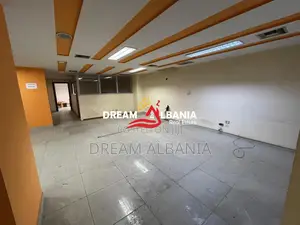Jepet me qera ambient biznesi prane Stadiumit Dinamo, Tirane (ID 42719