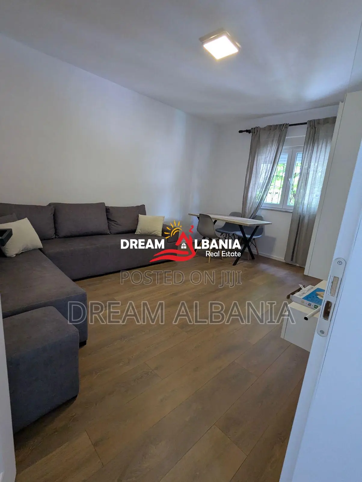 Apartament 1+1+Kuzhine me Vete ne Shitje ne Laprake, Prane KMY-se (ID 