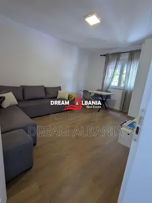 Apartament 1+1+Kuzhine me Vete ne Shitje ne Laprake, Prane KMY-se (ID 