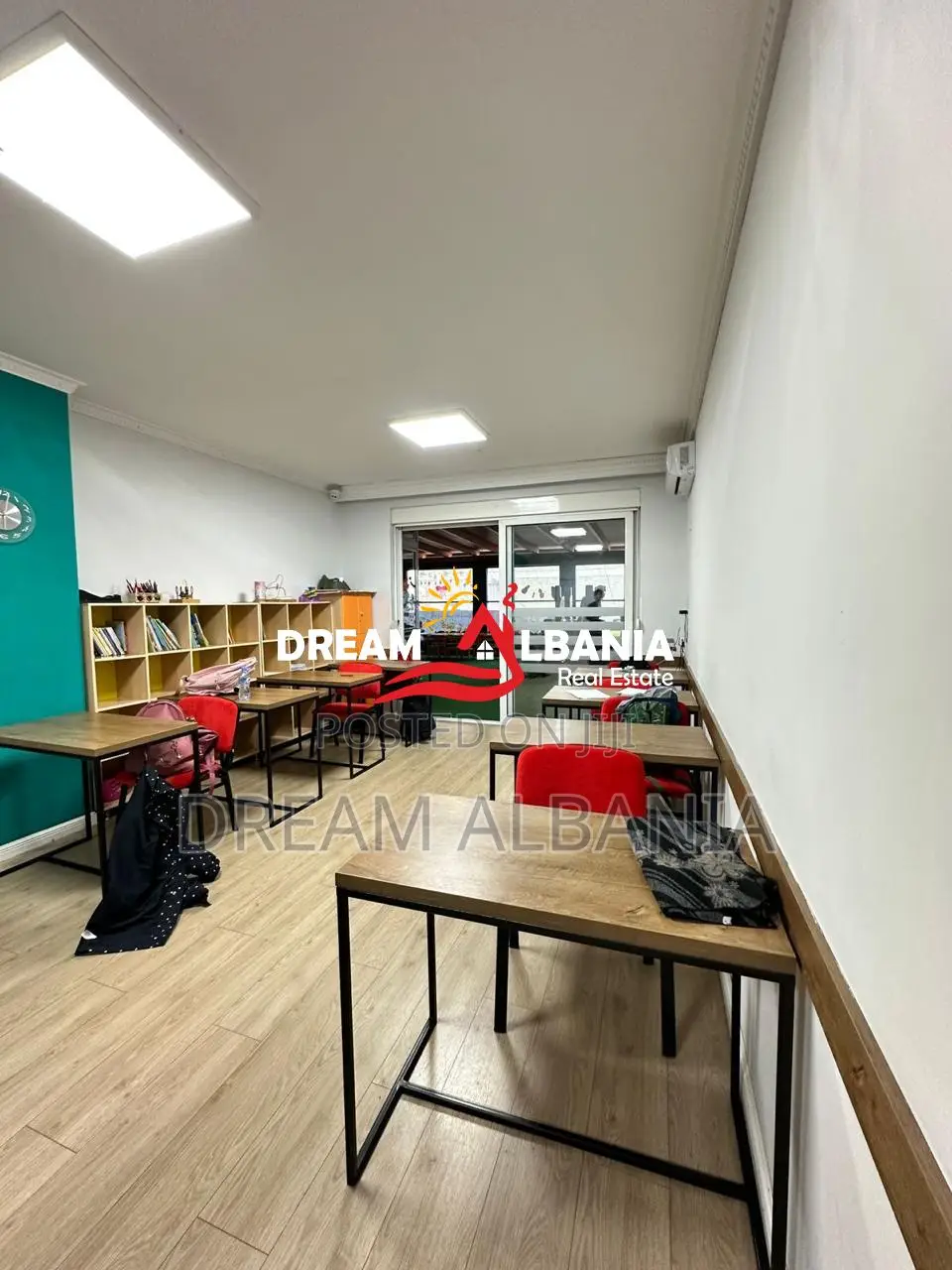 Ambjent me qera per zyra ne Bllok, Tirane (ID 42611151)