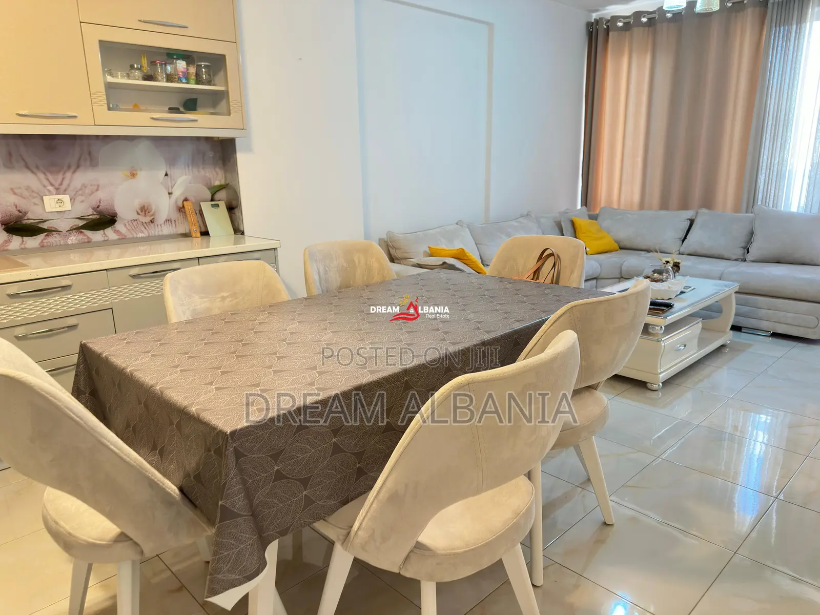 Apartament 2+1+2 me qera te Selvia, Tirane (ID 42215378)