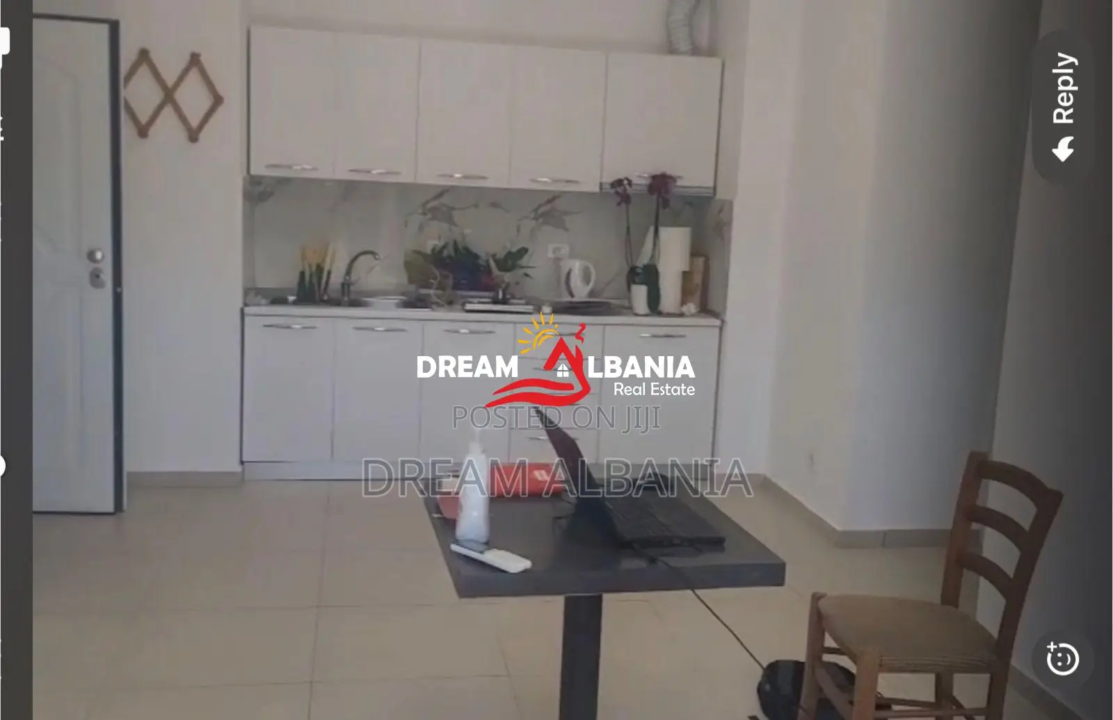 Ambjent zyre 2+1 me qera tek Bulevardi Zogu i Pare, Tirane (ID 4221118