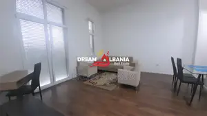 Apartament 2+1+2 me qera te Zogu i Zi, Tirane (ID 42211386).