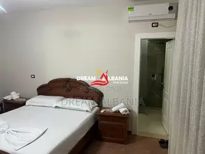 Jepet me Qira Apartament 2+1+2 – Pas Eye of Tirana, Qendër (id 4221559