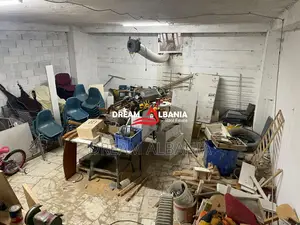 Magazine ne shitje ne zonen e Yzberishtit, Tirane (ID 4181119)