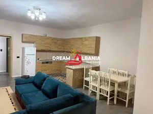 SUPER OKAZION – Shitet apartament 2+1+2 me 3 ballkone në Liqenin e Tha