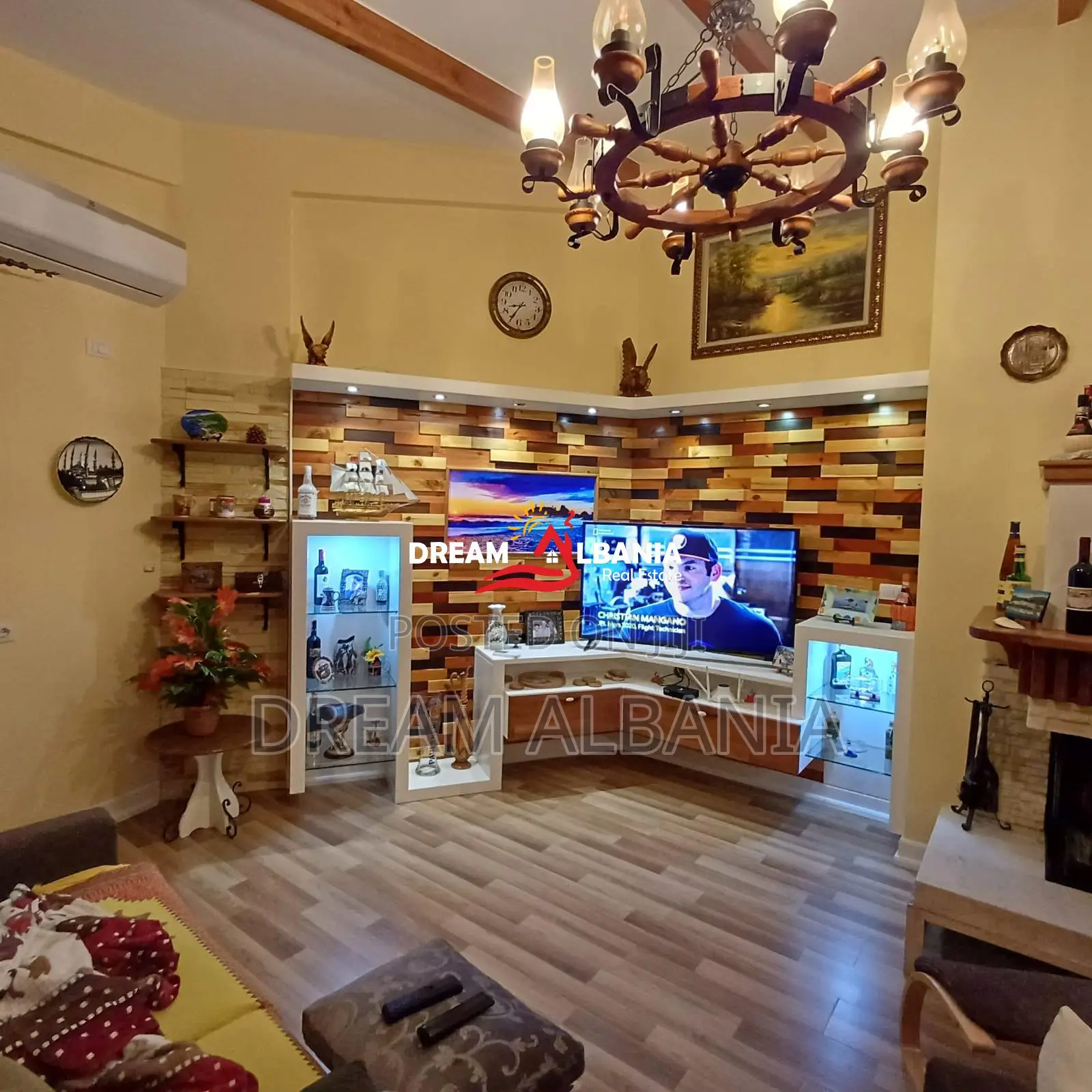 Apartament 2+1 ne shitje ne bregdetin e Lalzit ne nje Kompleks Reziden