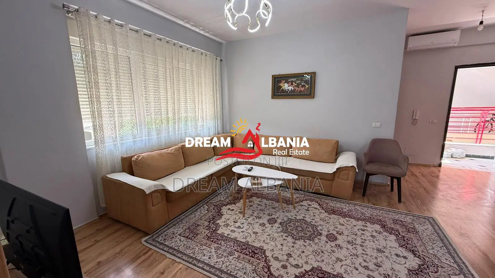 Jepet me qira apartament 2+1 me pamje nga Liqeni i Thatë, Tiranë (ID 4