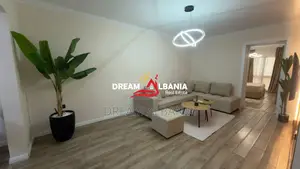 Apartament 2+1 me post parkimi me qera ne afersi te Gjykates se Rrethi