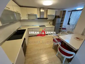 Apartament 2+1 ne Shitje tek Rruga e Elbasanit prane Shkolles se Balet