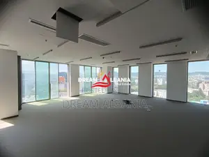 Ambjent per zyra me qera te Downtown One, Boulevardi “Bajram Curri” (I