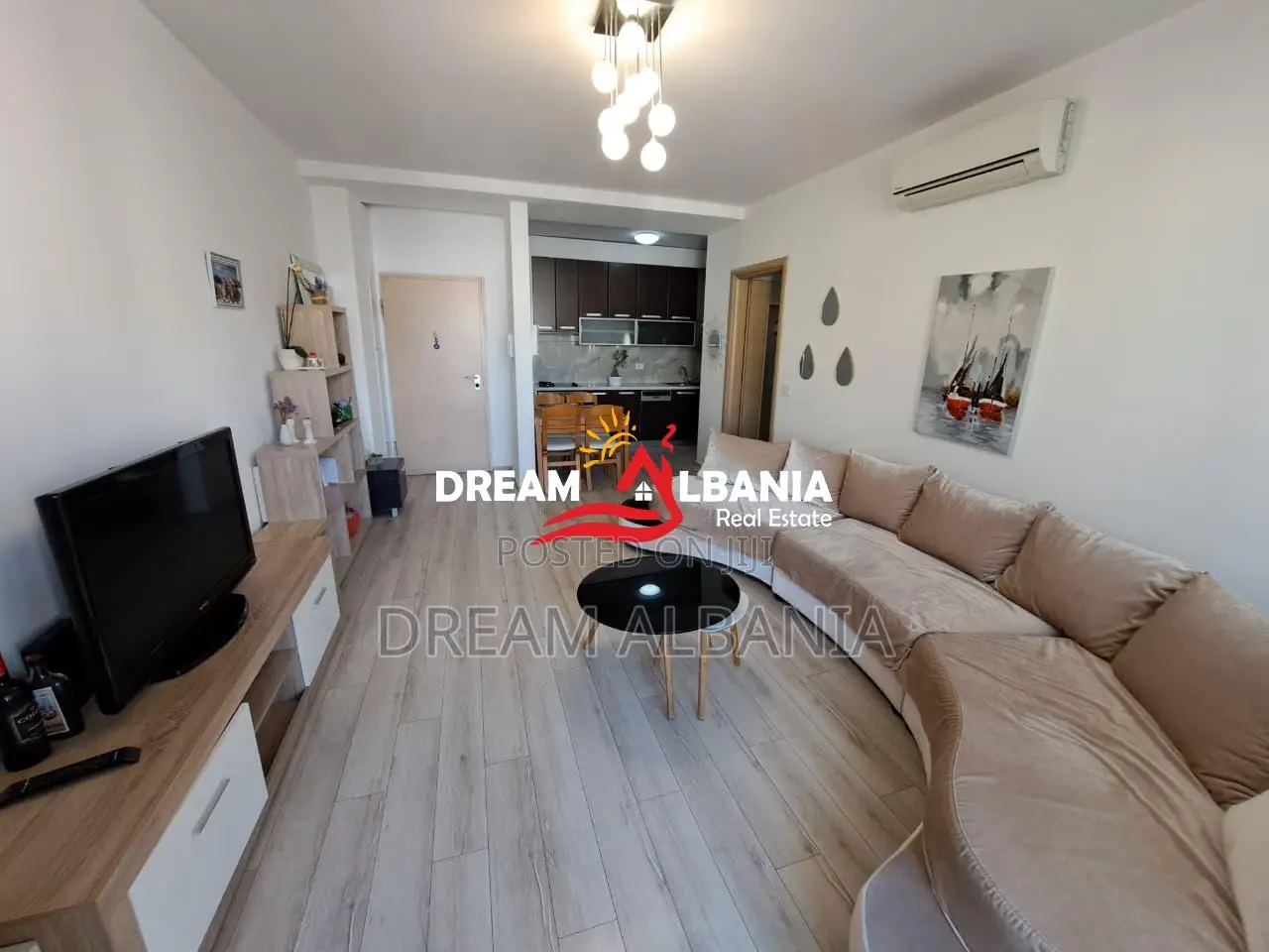 Super Apartament 2+1+2WC ne Shitje, Prane Shkolles Don Bosko (Rr. Don 