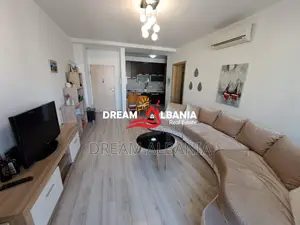 Super Apartament 2+1+2WC ne Shitje, Prane Shkolles Don Bosko (Rr. Don 