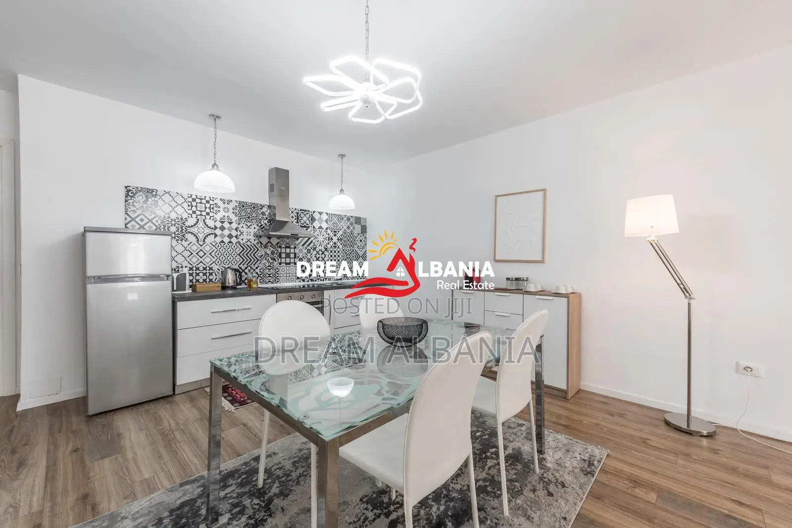 Jepet Apartament 2+1+2 me qera Tek Rruga Bogdaneve (ID 42215627)
