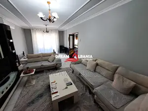 !!Opsion i Mire!! Shitet Apartament 2+1+2WC+Kuzhine me Vete, Rruga Dri