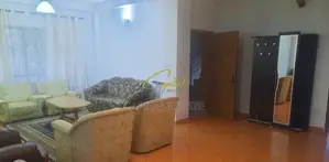 APARTAMENT ME QIRA 3+1 QYTET STUDENTI 45.000 LEKE