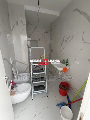 Apartment 1+1 me qera ne Rrugen Jordan Misja ne Tirane (ID 42111563)