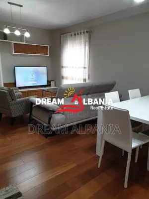 Super Apartament 3+1+2 ne shitje te Liqeni i Thate rruga Peti (ID 4131