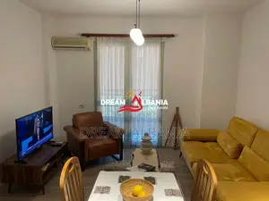 Jepet Apartament 1+1 Rruga Dibres afer shkolles Misto Mame.(ID 4219499