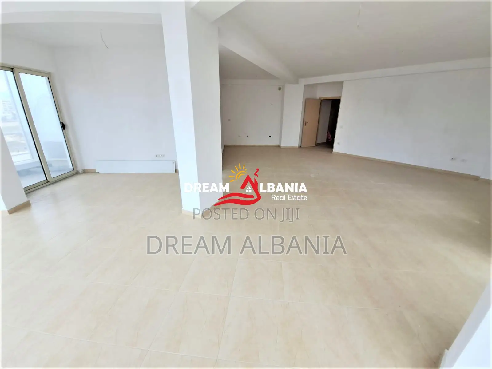Apartament 2+1 ne shitje ne Yzberisht ne afersi te fundit bulevardit n