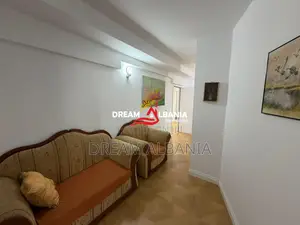 Shitet apartament 2+1+2 tek Irfan Tomini prane shkolles 26 Nentori (ID