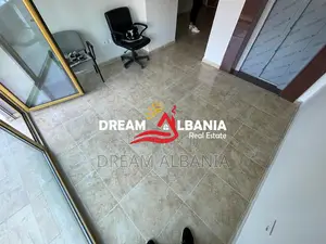 Apartament 2+1 ne shitje ne Bllok prane Sky Tower ne Tirane (ID 412192
