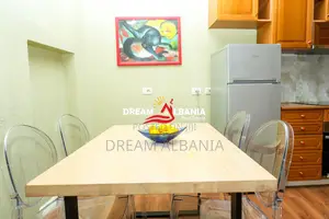 Apartament 1+1 me qera ne Bulevardin Zogu i I te Ministria e Drejtesis