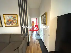Vile 3 kateshe me qera tek Liqeni Artificial afer Gardes, Tirane (ID 4
