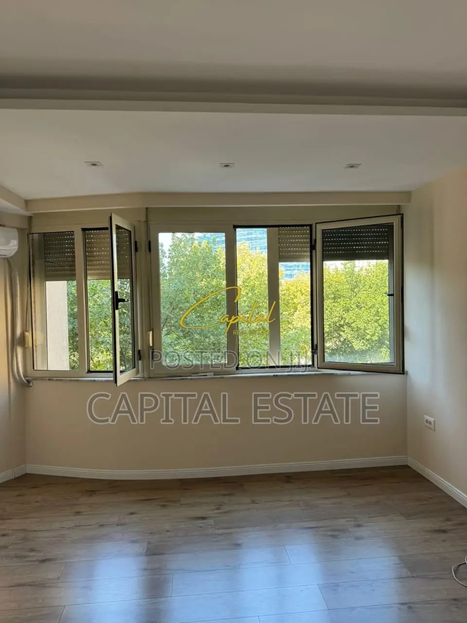 ZYRE ME QIRA 80 M2 QENDER 900 EURO