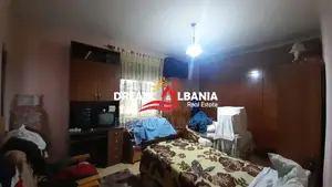 Apartament 2+1 ne shitje ne zonen e Kodres se Diellit prane Big Market