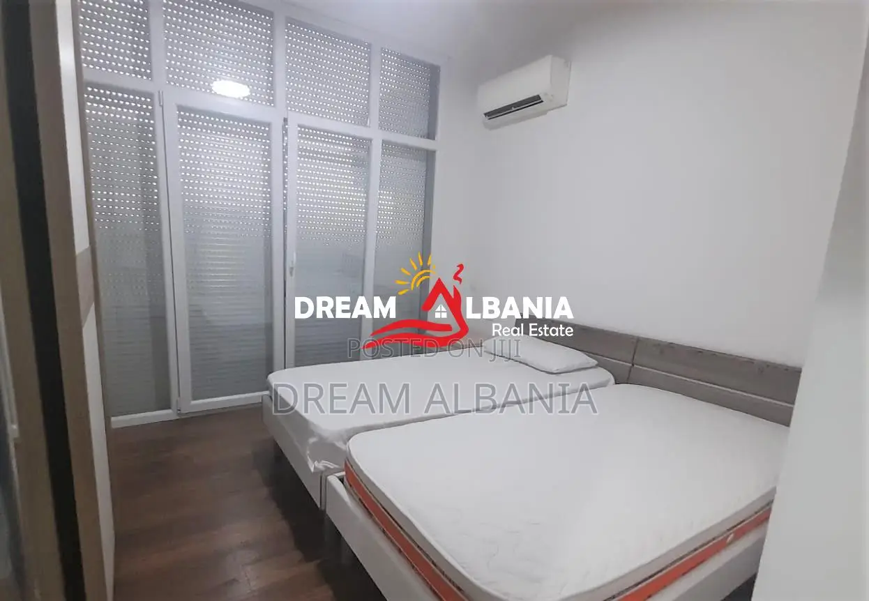 Apartament 2+1+2 me qera te Zogu i Zi, Tirane (ID 42211386).
