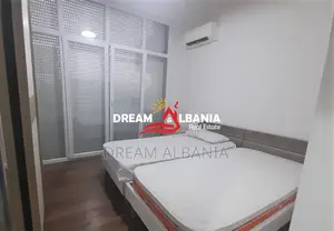 Apartament 2+1+2 me qera te Zogu i Zi, Tirane (ID 42211386).