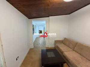 Shitet apartament 2+1+2 tek Irfan Tomini prane shkolles 26 Nentori (ID