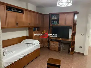 Jepet me Qira Apartament 2+1+2 – Pas Eye of Tirana, Qendër (id 4221559