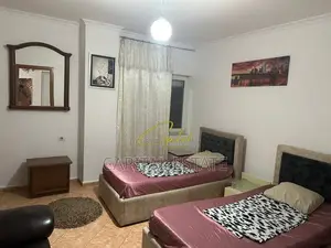 APARTAMENT ME QIRA 2+1+2 ZOGU I ZI 70.000 LEKE